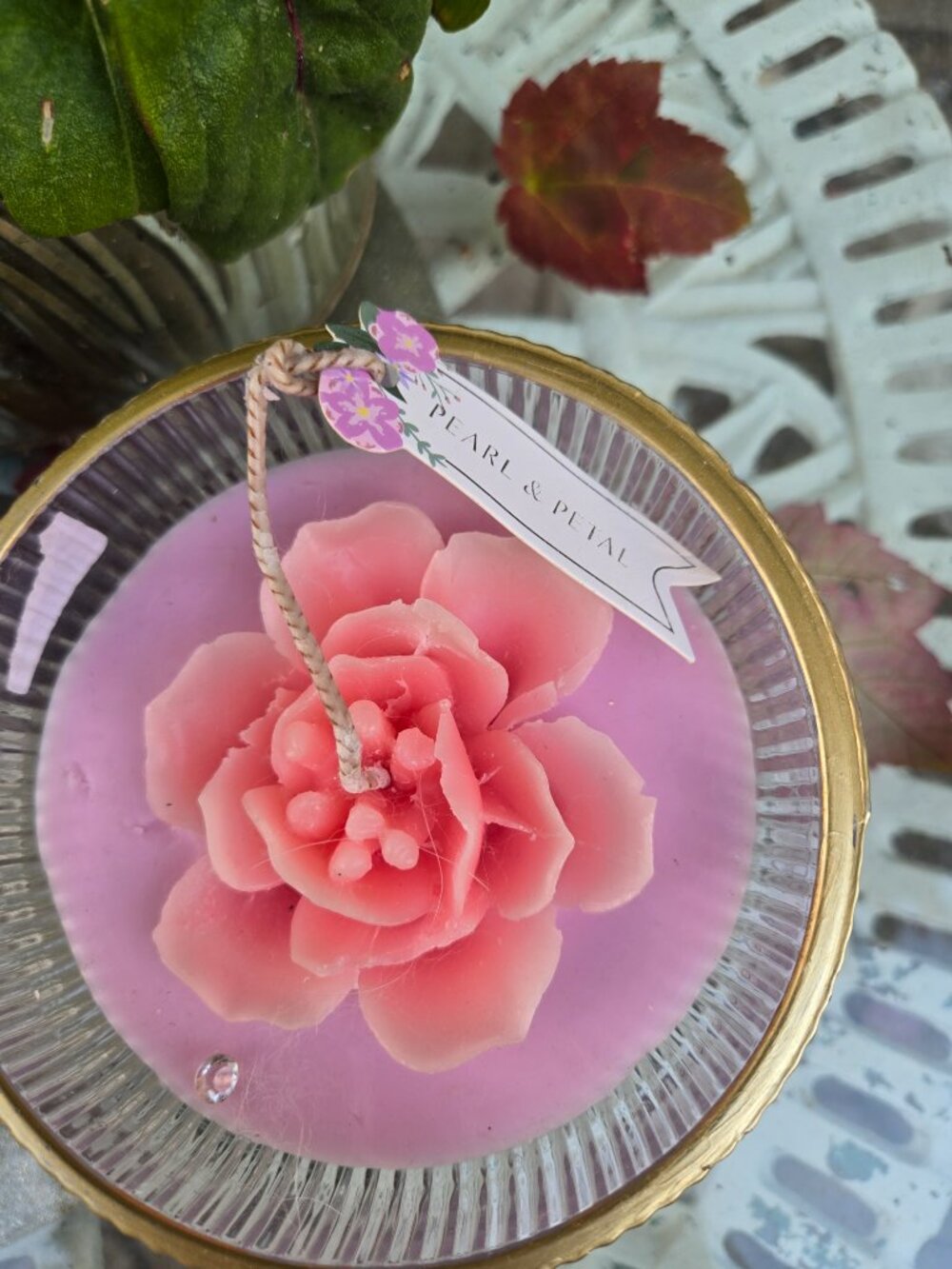 Rose candle - Picture 9 of 16